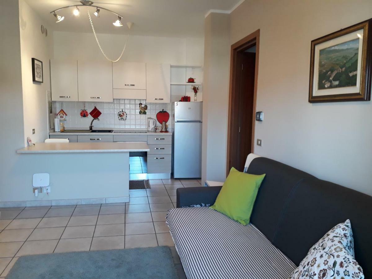 Il Bel Juk Appartement Alba  Buitenkant foto