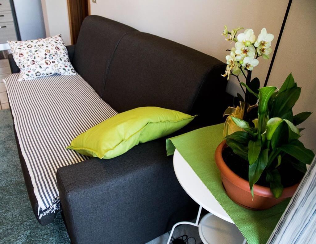 Il Bel Juk Appartement Alba  Buitenkant foto